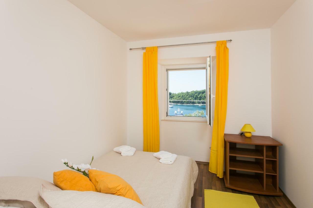 Iva Apartments Кавтат Екстериор снимка