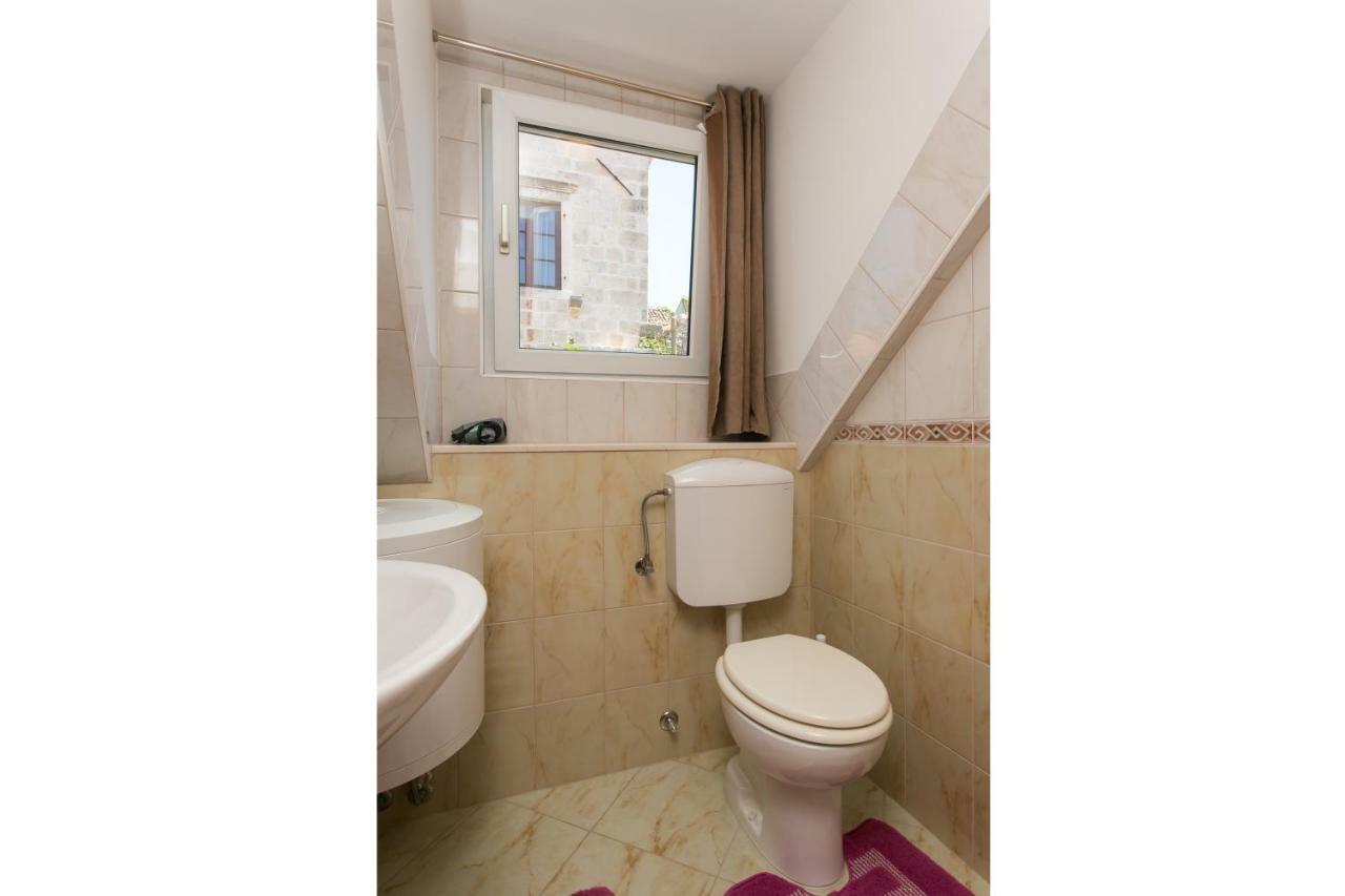Iva Apartments Кавтат Екстериор снимка